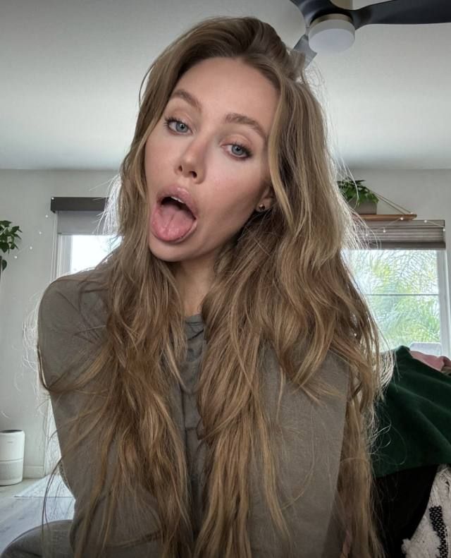 NO PAYMENT REQUIRED-SEXY SINGLE MOM AND LOOKING TO HAVE FUN I'm a sexy mom of two kids. A single mom and I'm very horny 🍑🍑💦 - Image 2