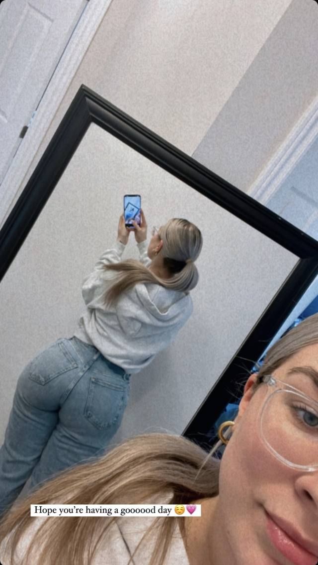 Hey lovebirds! Hii 👋I am Jenny , your massage and fun therapist 💋HMU for more inquires  ❤️ - Image 3